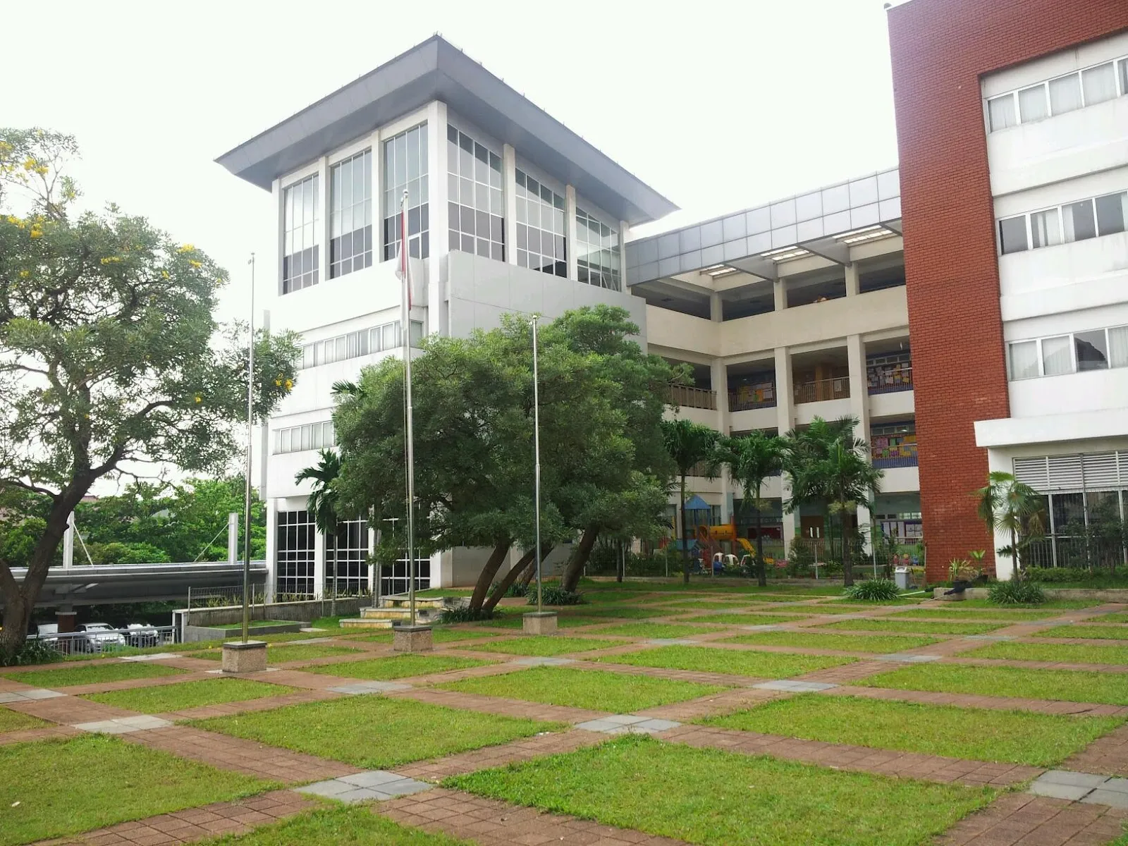 Global Sevilla School