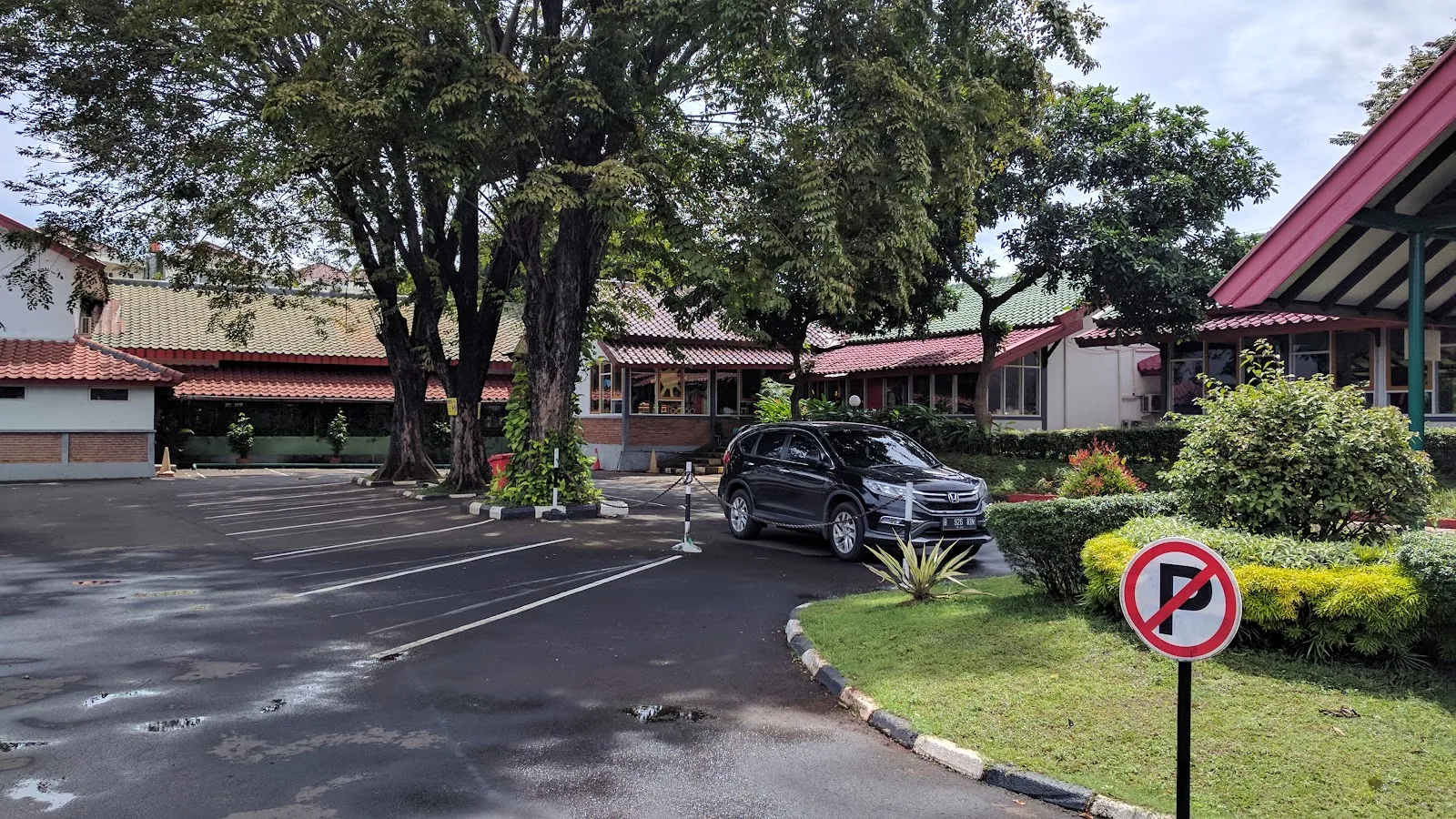 Jakarta Fees (2025-26) campus